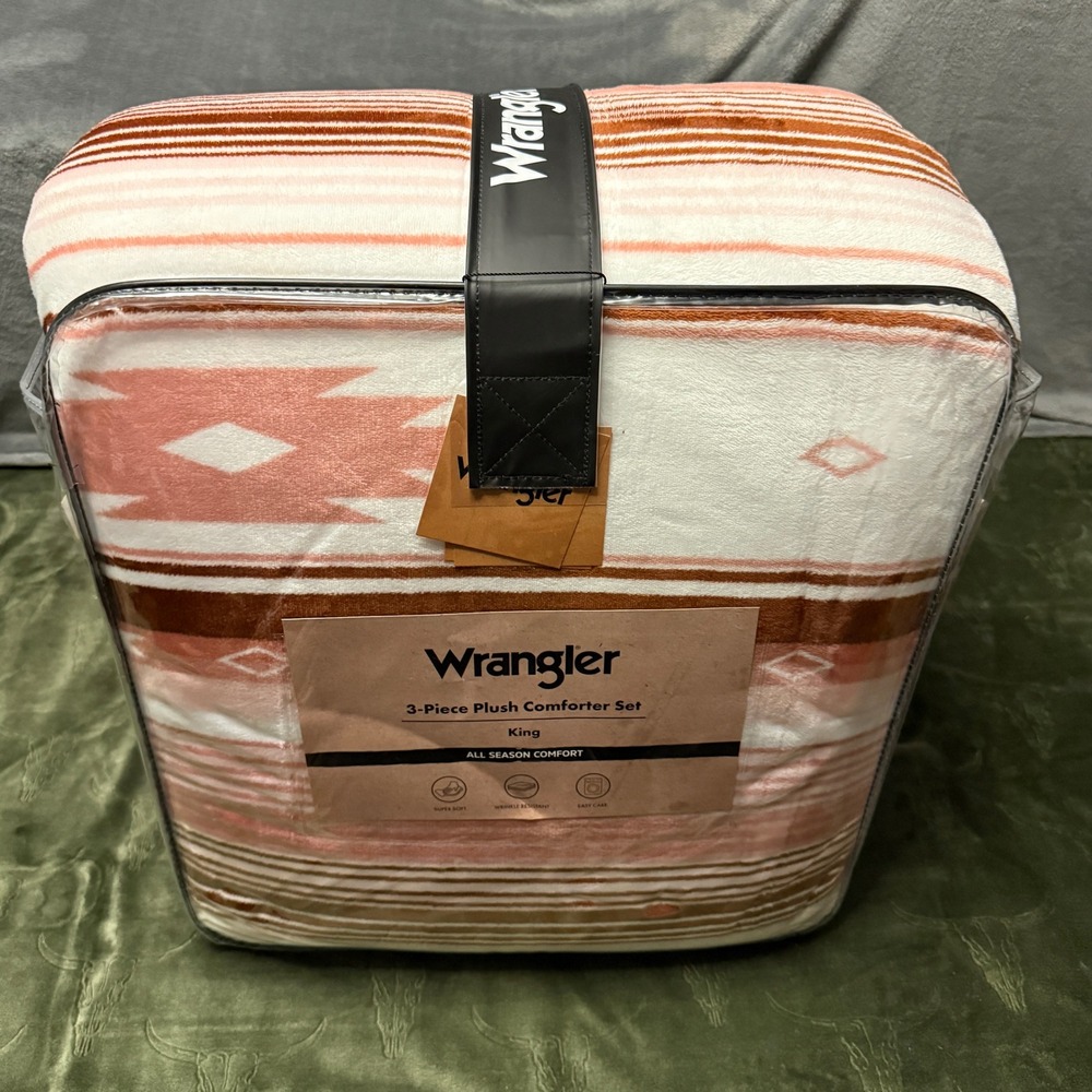 Wrangler 3-Piece Plush Comforter Set King Coral Brown New Southwestern Bedding